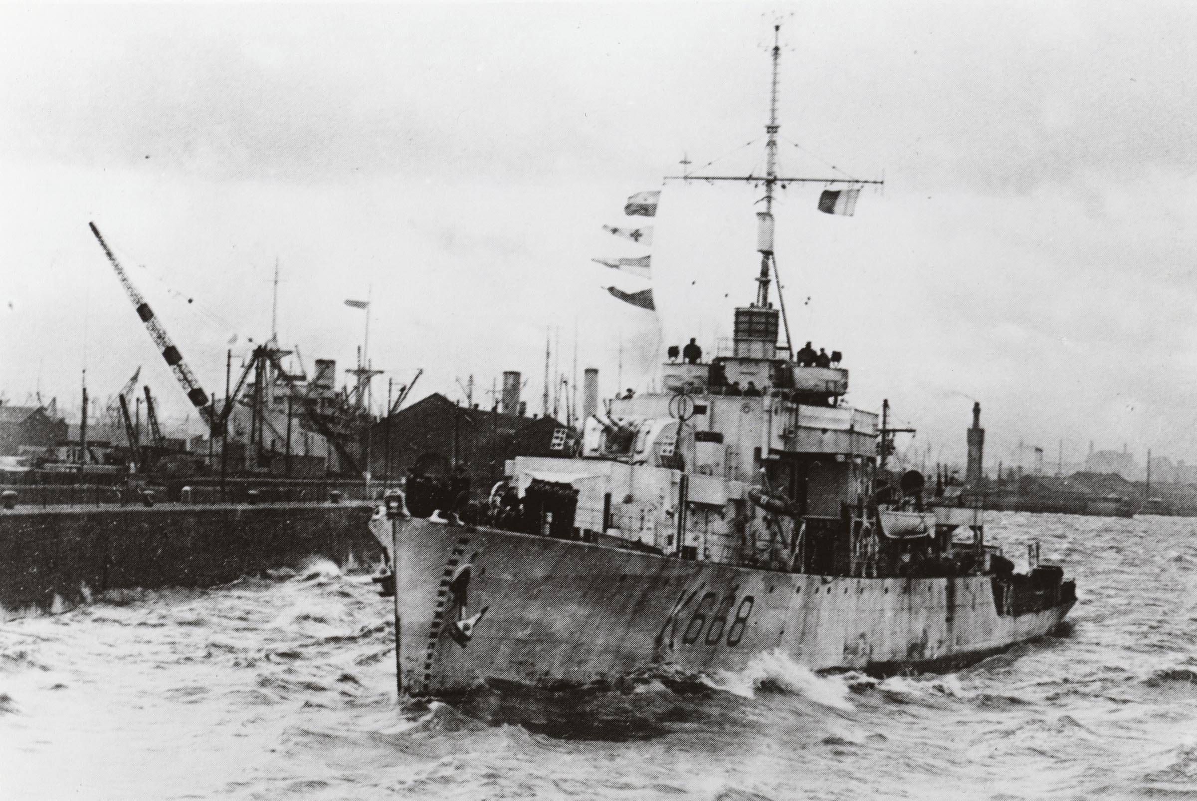 HMCS La HULLOISE